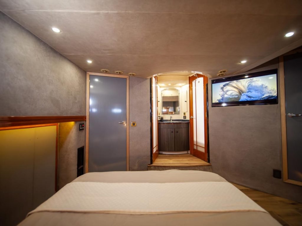 Yate-de-Lujo-en-Nuevo-Vallarta-Custom-60-(12)