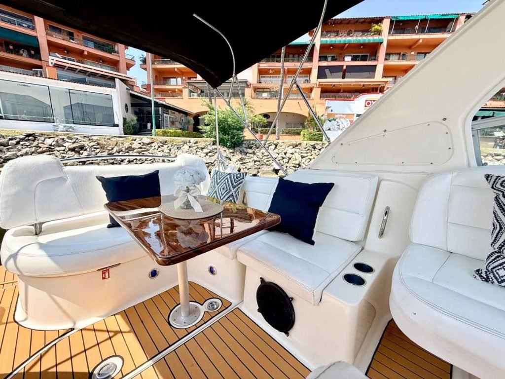 Yates-en-puerto-vallarta---Maxum-30-(2)