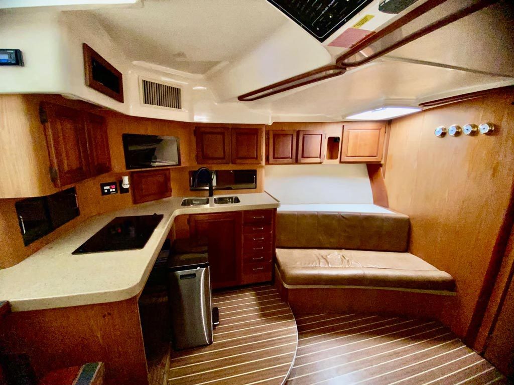 Luhrs 38 - Pesca en Riviera Nayarit