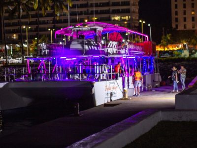 neon-party-puerto-vallarta