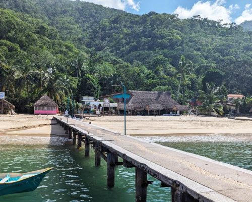 playa-caballo-puerto-vallarta