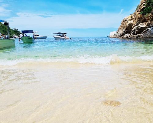 playa-colimilla-jalisco-mexico