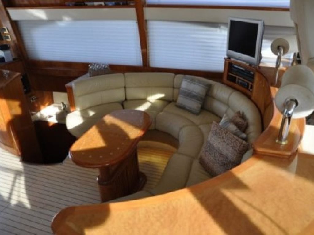 Yate de lujo en Puerto Vallarta - Azimut 58