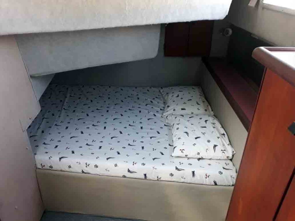 Puerto Vallarta Cheap Yacht Rental - Bayliner 43