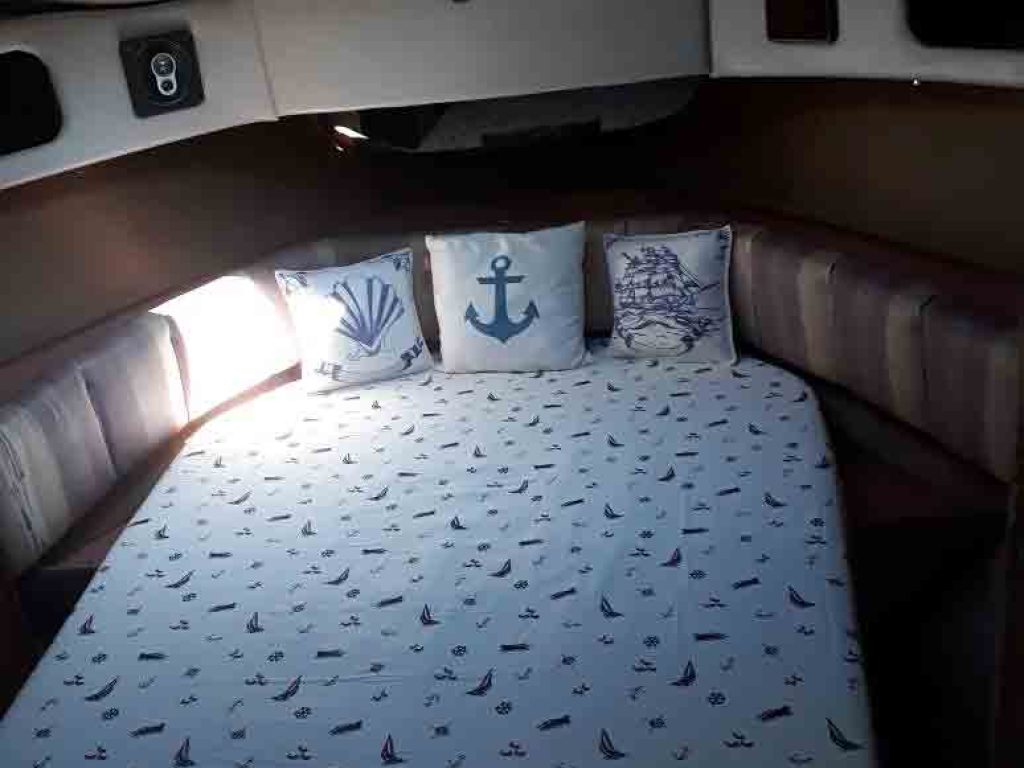 Puerto Vallarta Cheap Yacht Rental - Bayliner 43