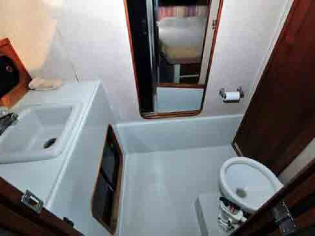 Puerto Vallarta Cheap Yacht Rental - Bayliner 43