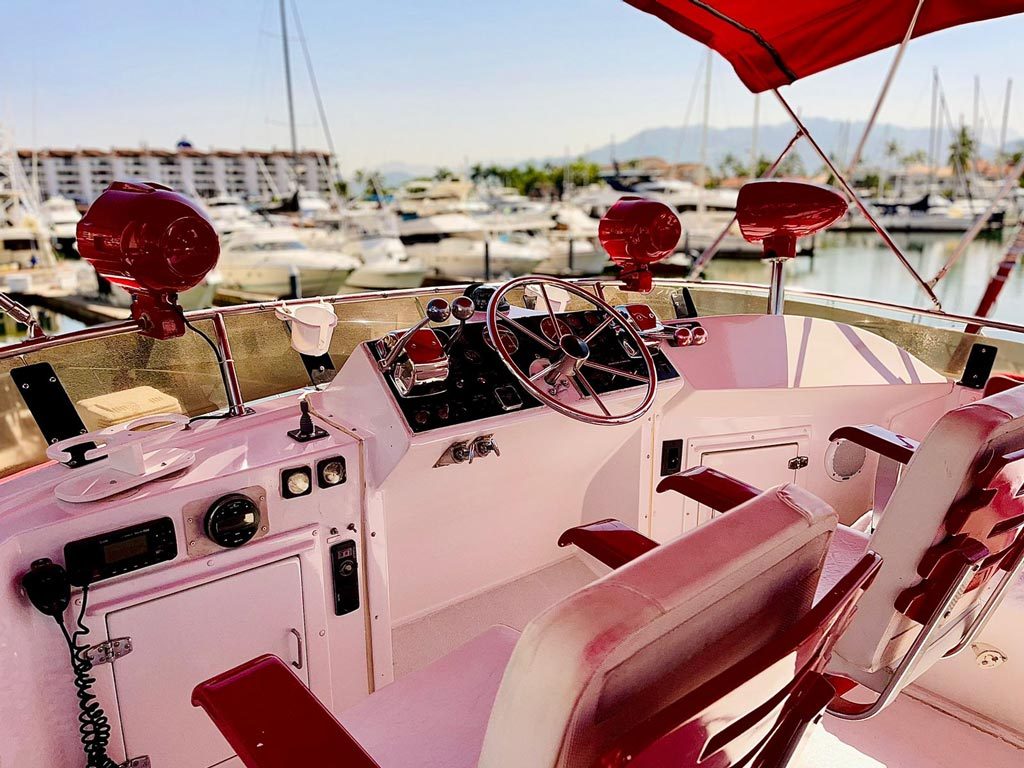 Custom 60 - Yacht Charters Puerto Vallarta